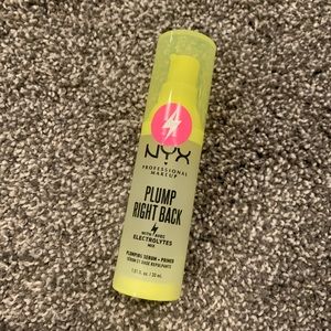 NYX plump right back up primer